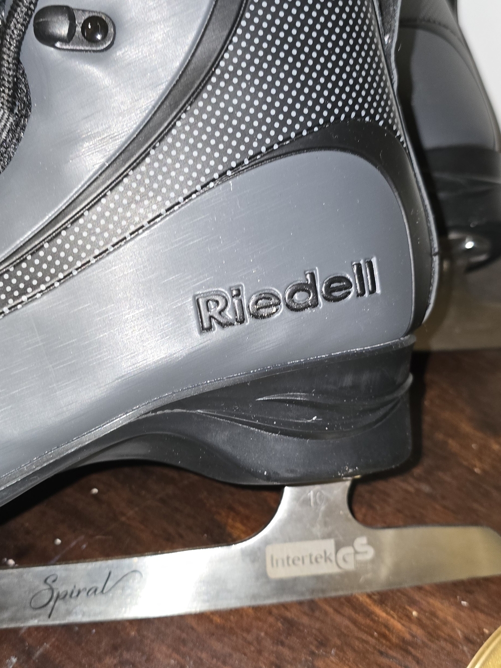 Men's Figure Skate